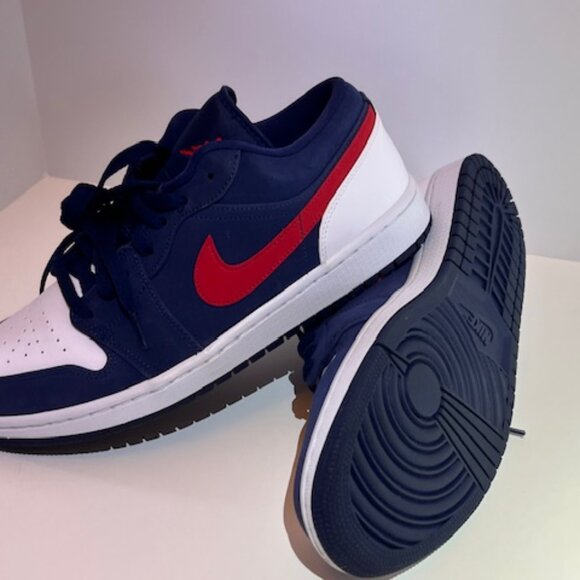 Air Jordan 1 Low USA (red white and blue)